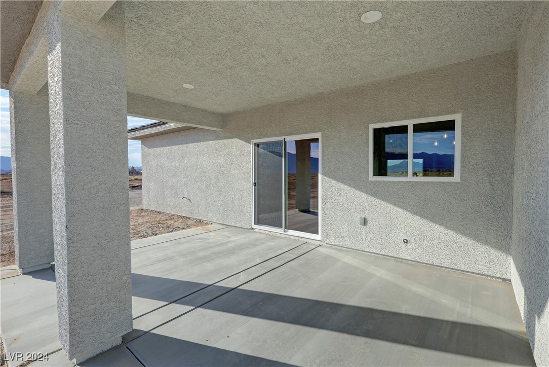 2331 West Carnation Way