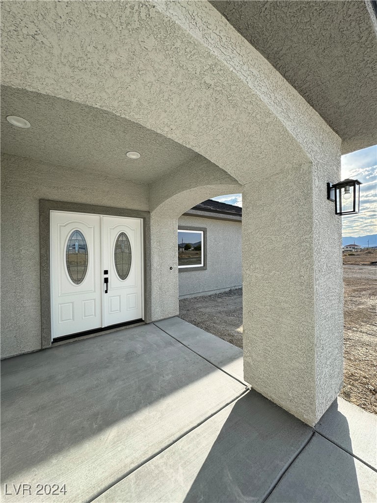 2331 West Carnation Way