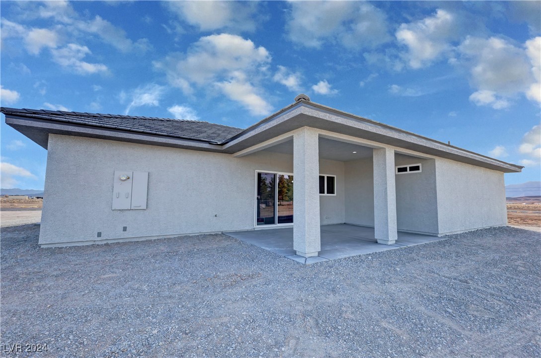 2800 Wisteria Way