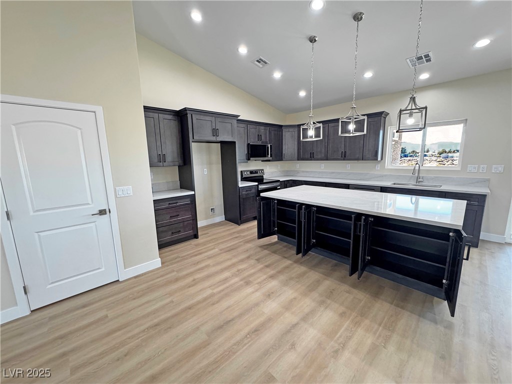 1580 South Tiptop Trail