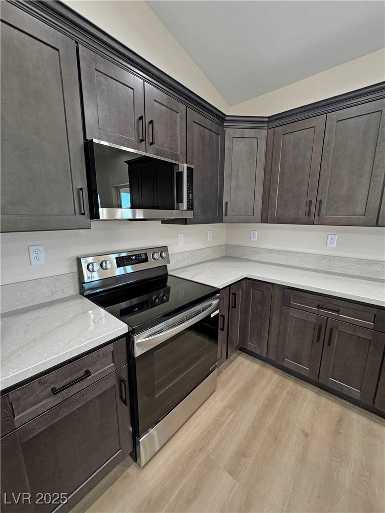 1580 South Tiptop Trail