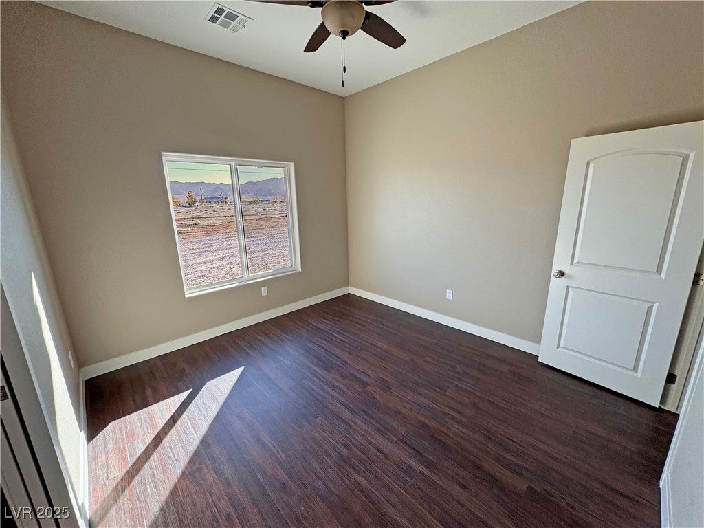 2801 West Wisteria Way