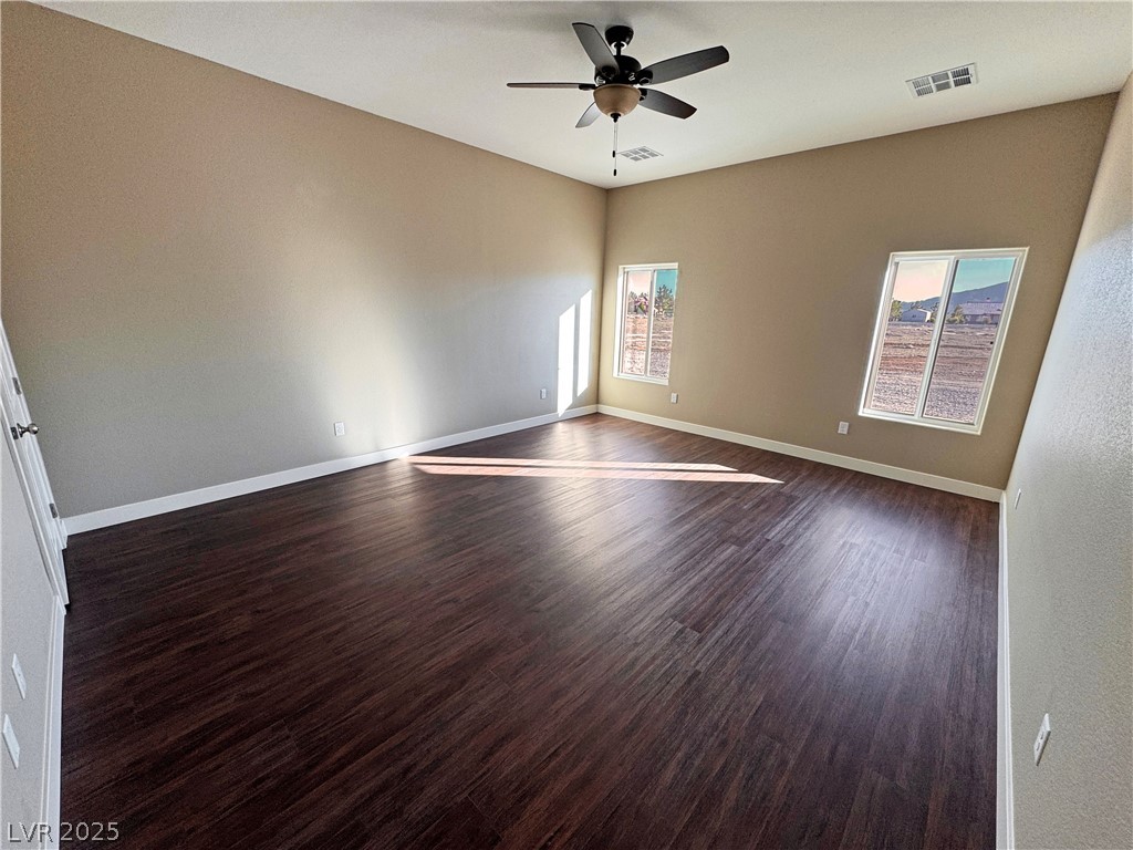2801 West Wisteria Way