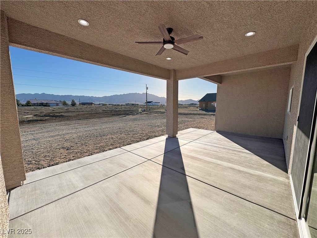 2801 West Wisteria Way