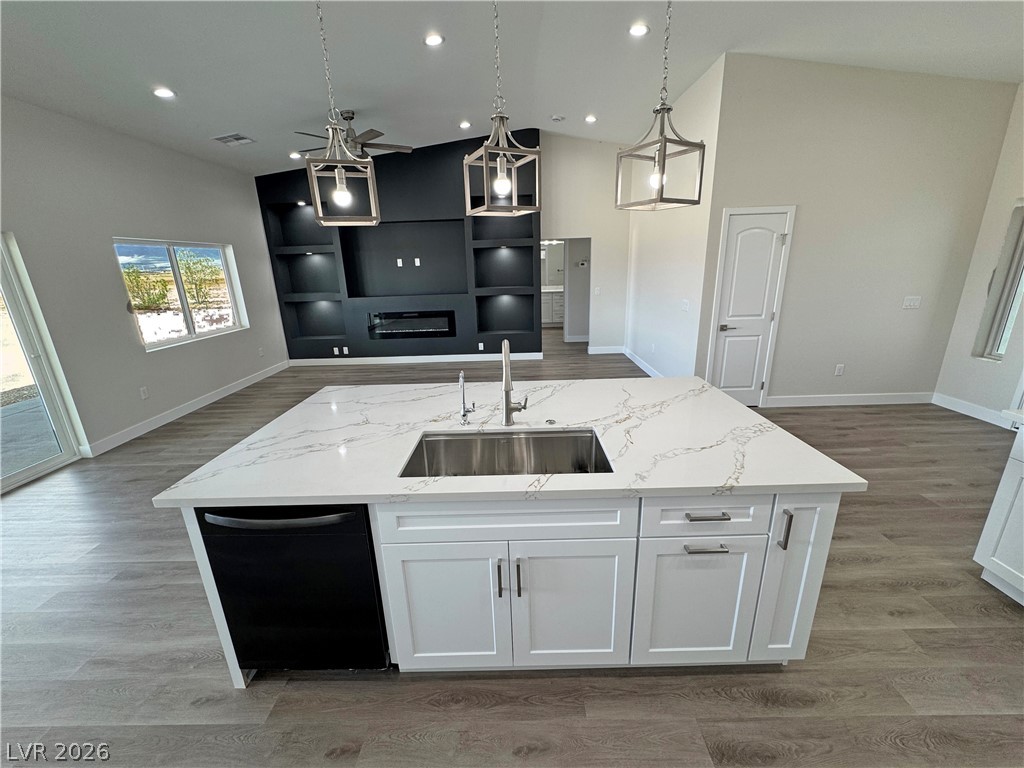 2950 Wisteria Way