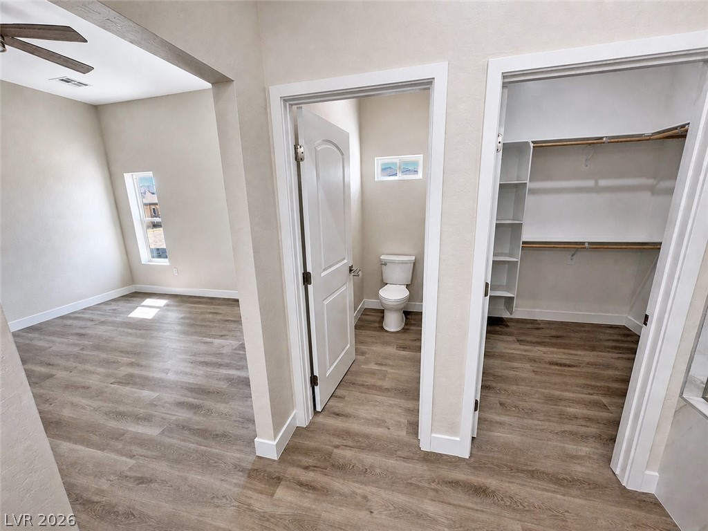 2950 Wisteria Way