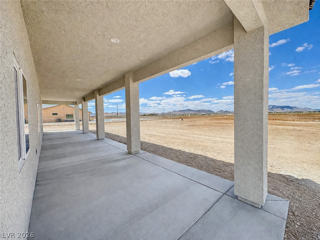 2950 Wisteria Way