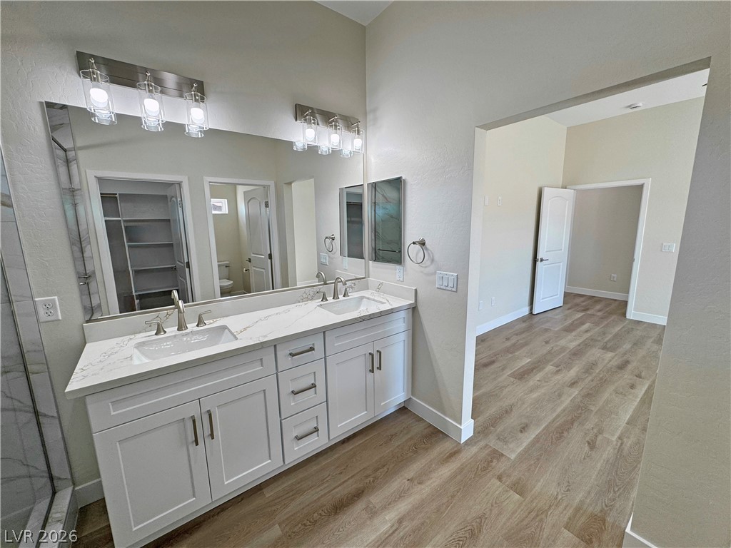 2950 Wisteria Way