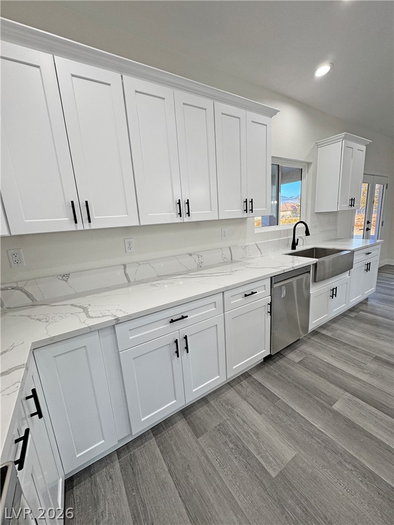 2111 West Carnation Way
