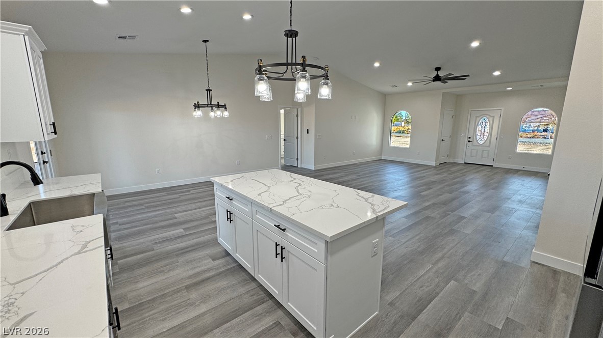 2111 West Carnation Way