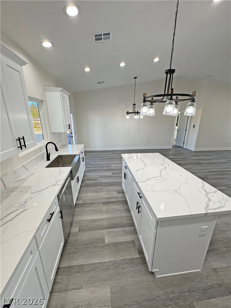 2111 West Carnation Way
