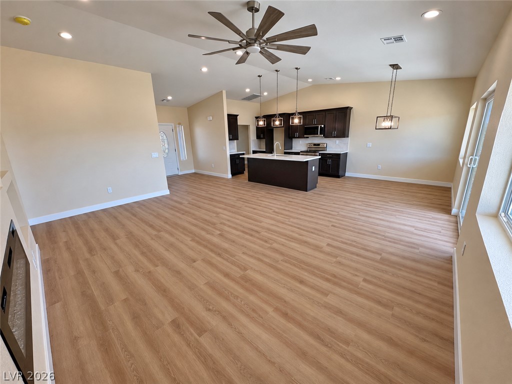 2641 West Carnation Way