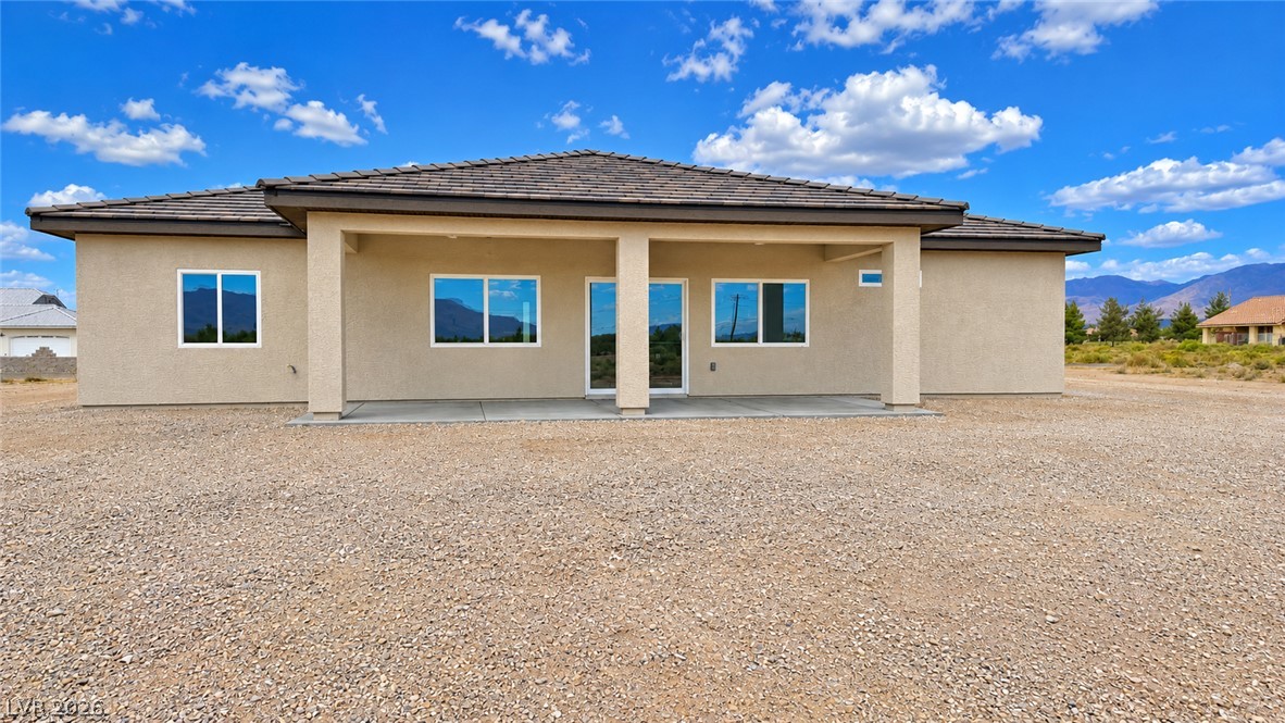2641 West Carnation Way