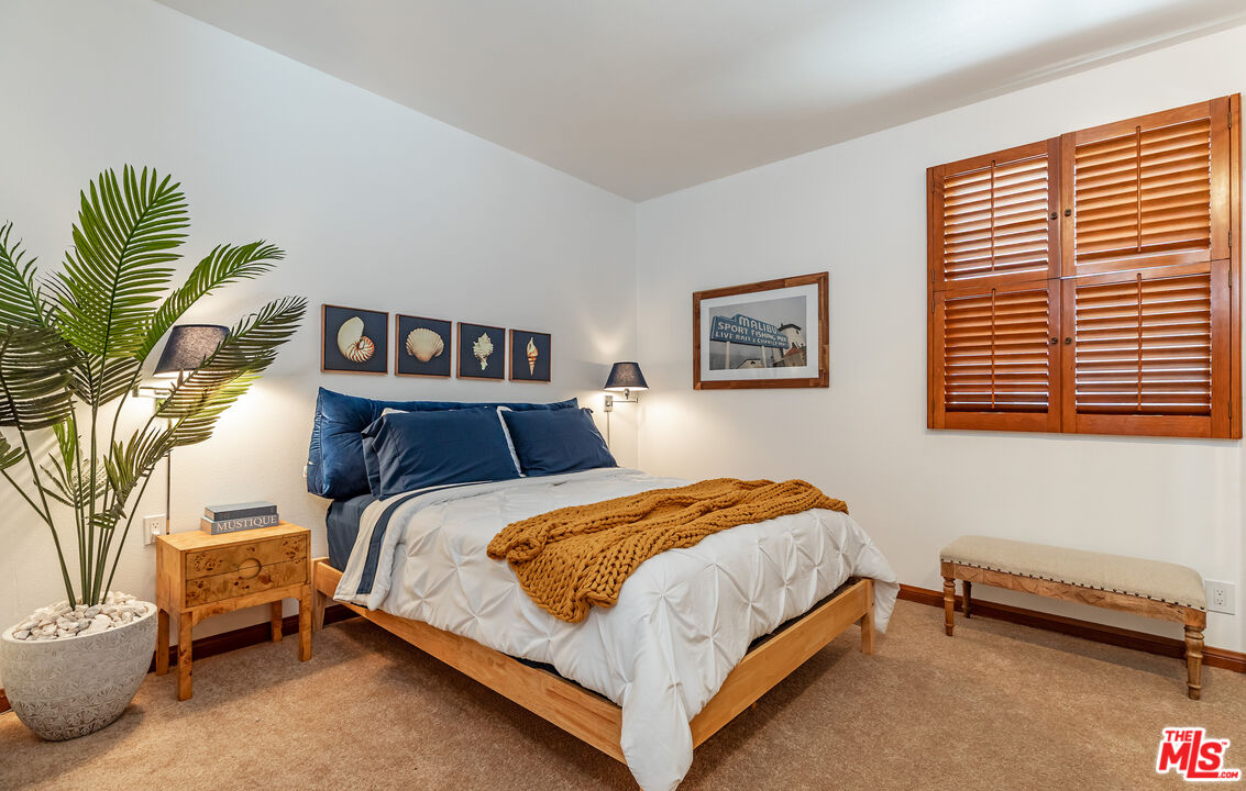 22664 PACIFIC COAST HWY Unit: 4