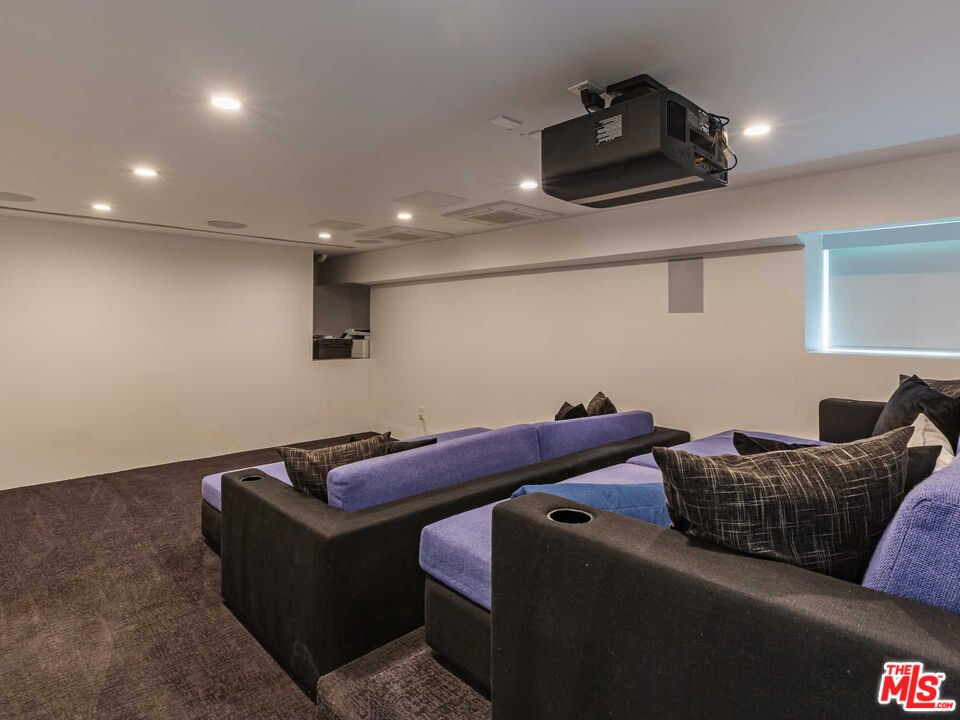 24958 Malibu Rd