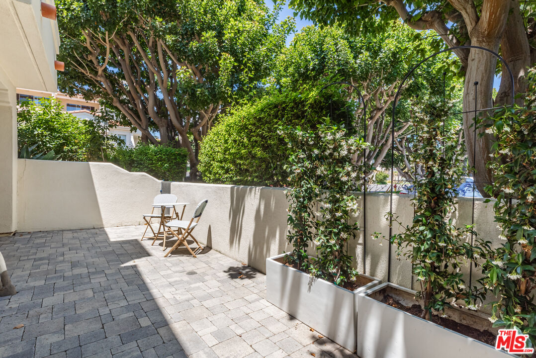 6485 Zuma View Pl Unit: 102