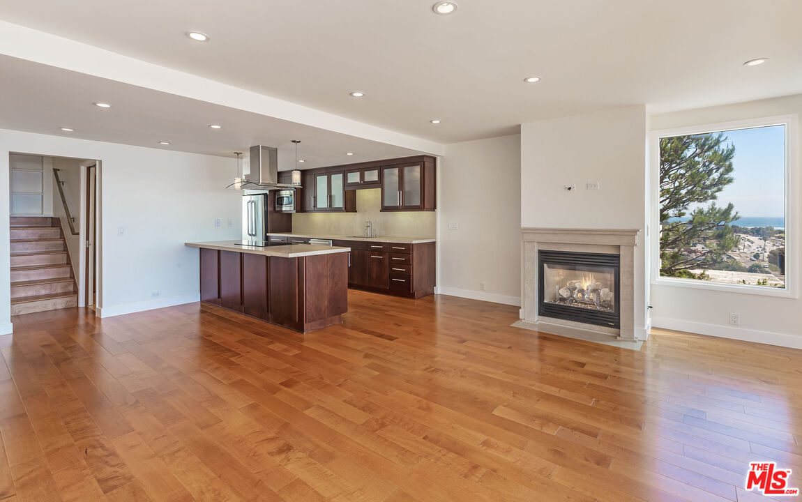 23914 De Ville Way Unit: D