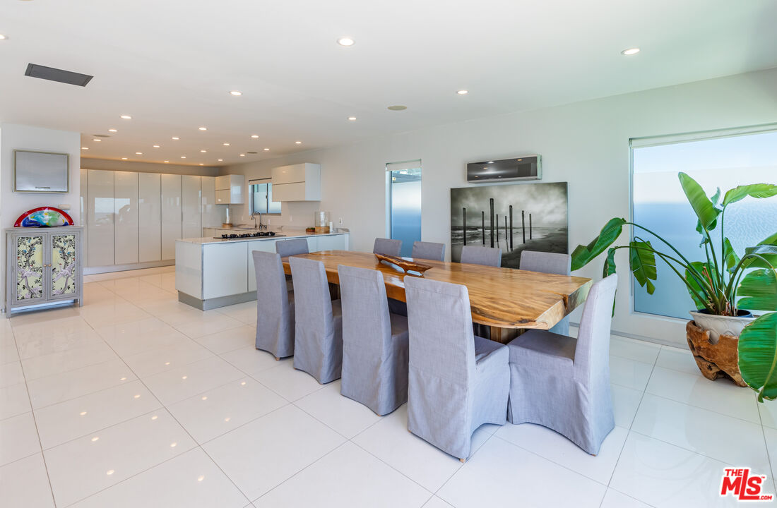 26050 Pacific Coast Hwy