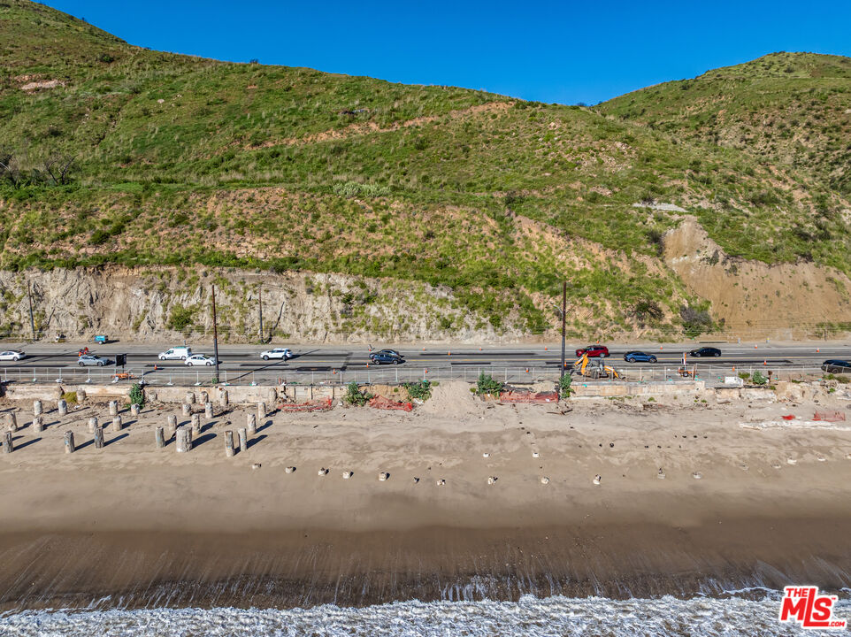 19042 Pacific Coast Hwy