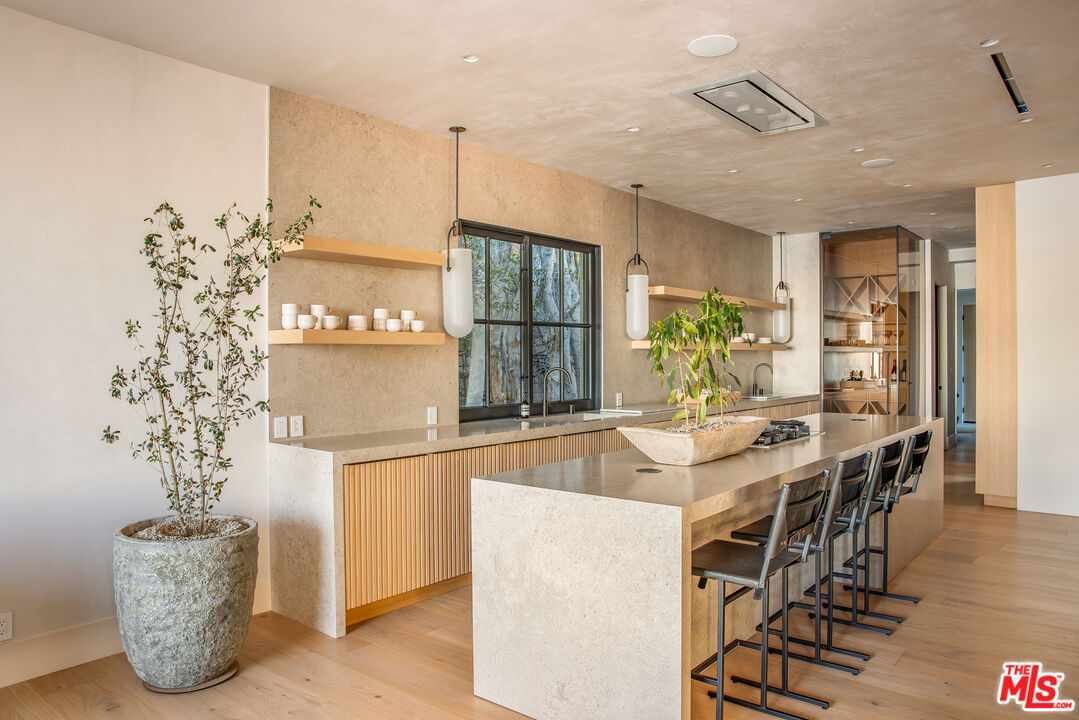 24824 Pacific Coast Hwy