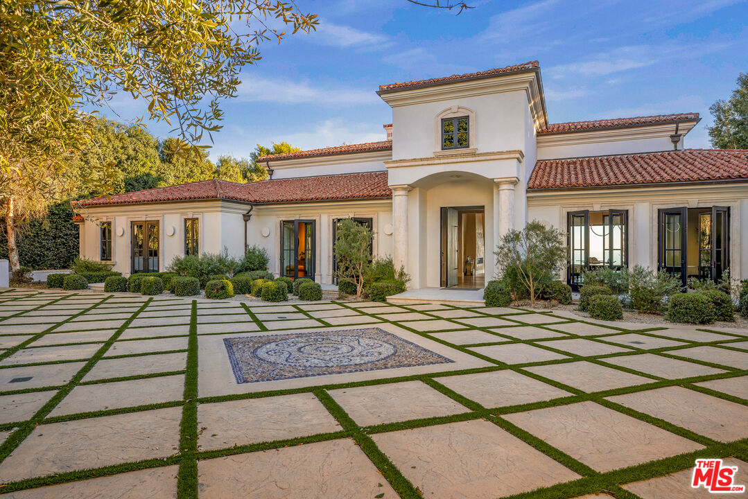 24824 Pacific Coast Hwy