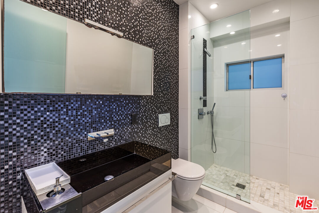 26050 Pacific Coast Hwy