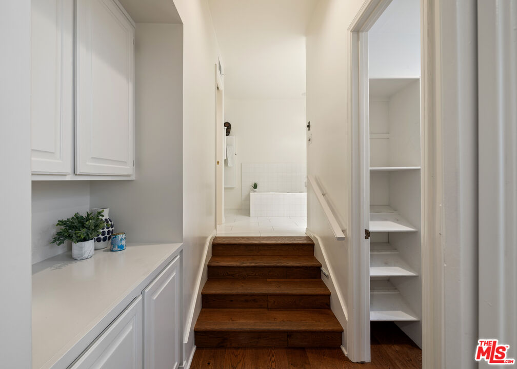 22664 Pacific Coast Hwy Unit: 2