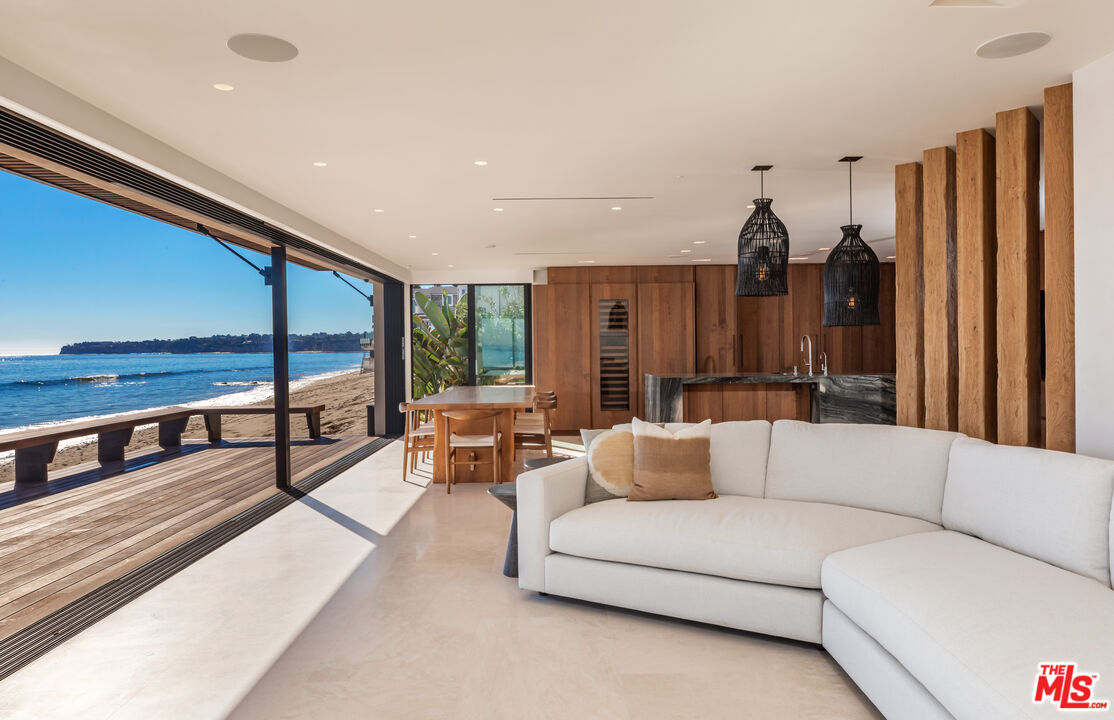 27308 Pacific Coast Hwy