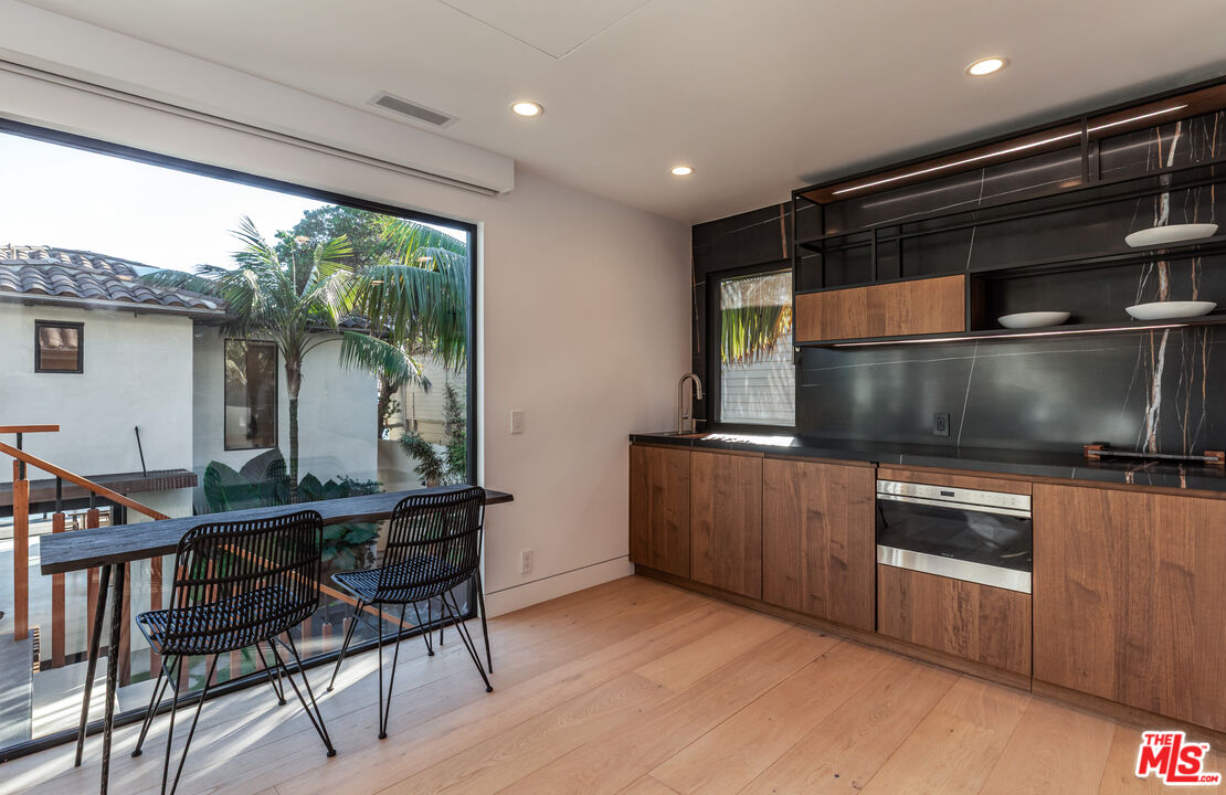 27308 Pacific Coast Hwy