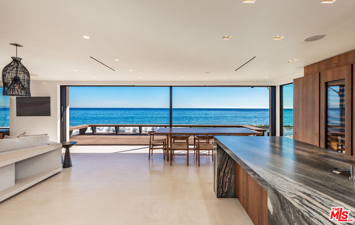 27308 Pacific Coast Hwy