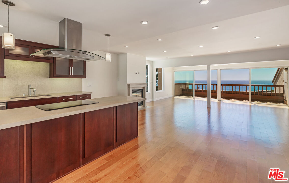 23914 De Ville Way Unit: D