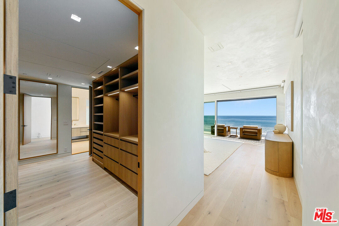 31224 Broad Beach Rd