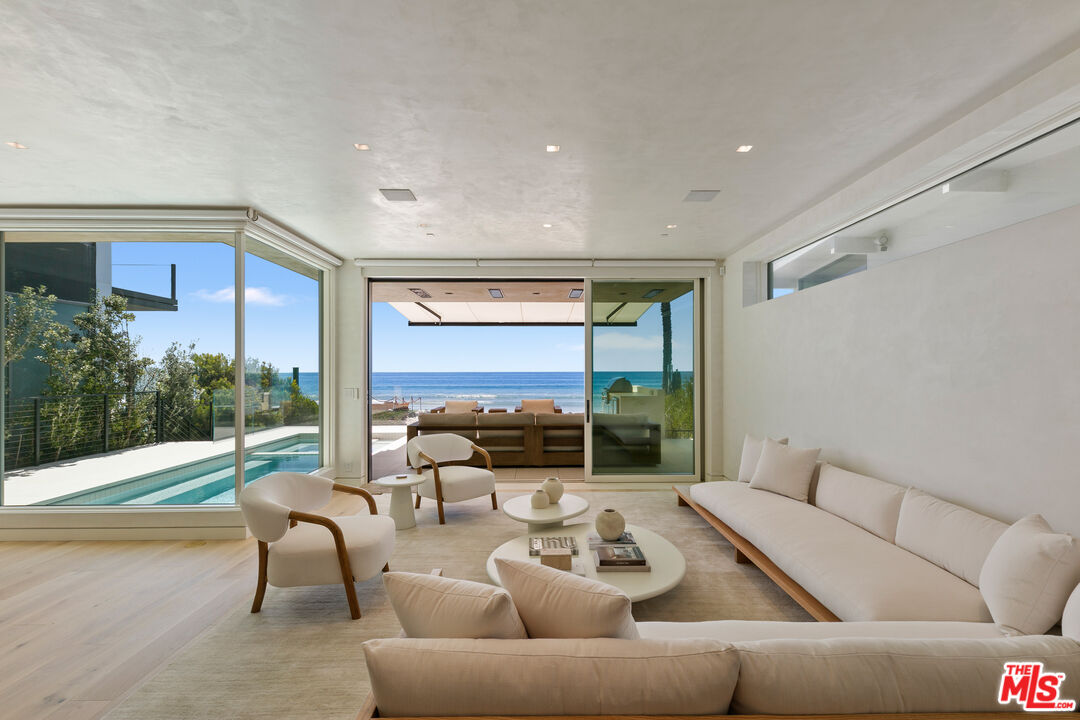 31224 Broad Beach Rd