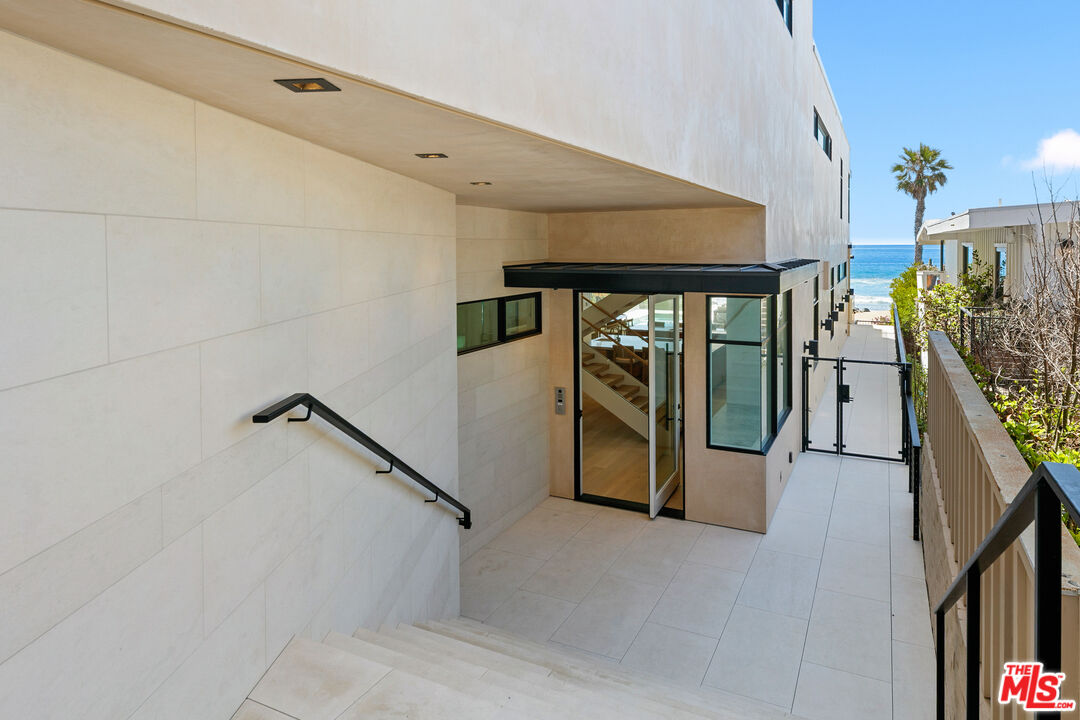 31224 Broad Beach Rd
