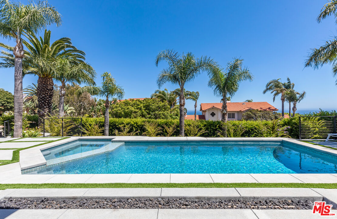 6251 Ramirez Mesa Dr