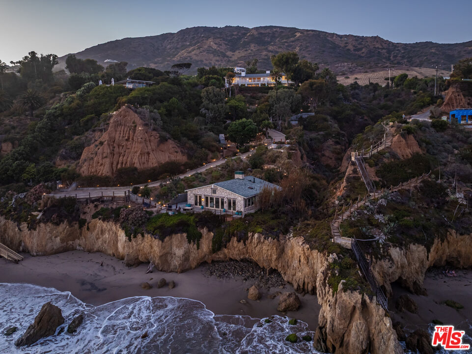 32300 Pacific Coast Hwy