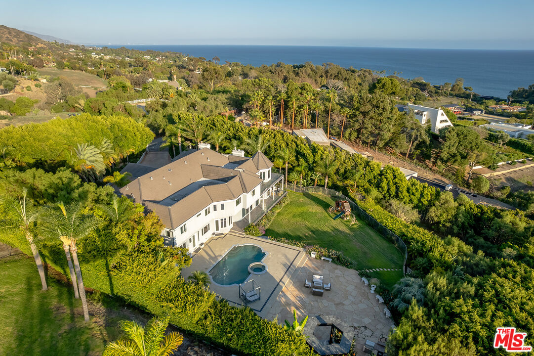 27551 Pacific Coast Hwy
