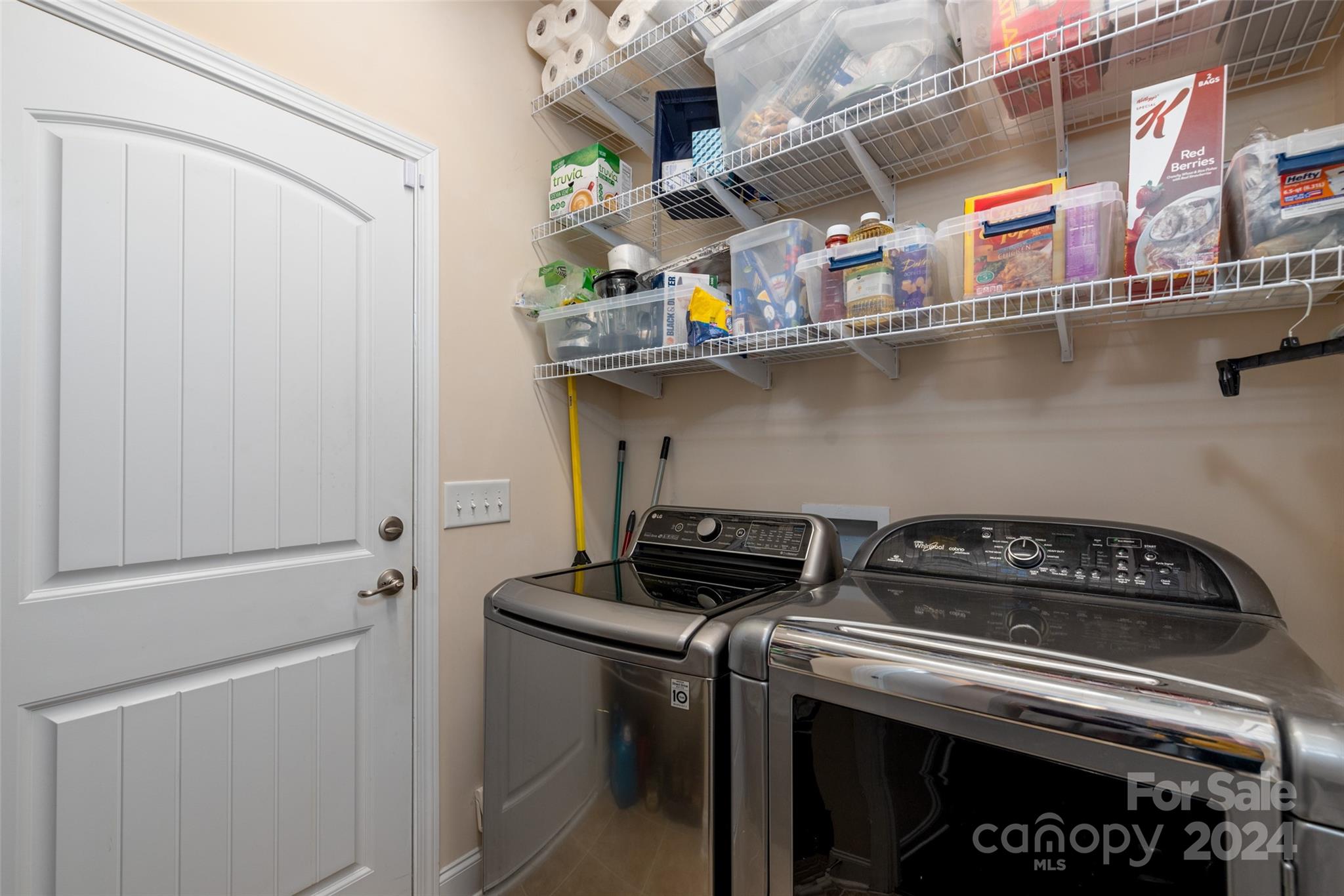 7226 Ogden Place Unit: 190