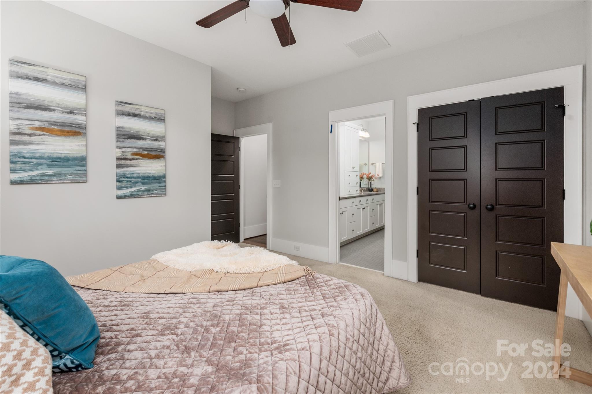 532 Hillside Avenue