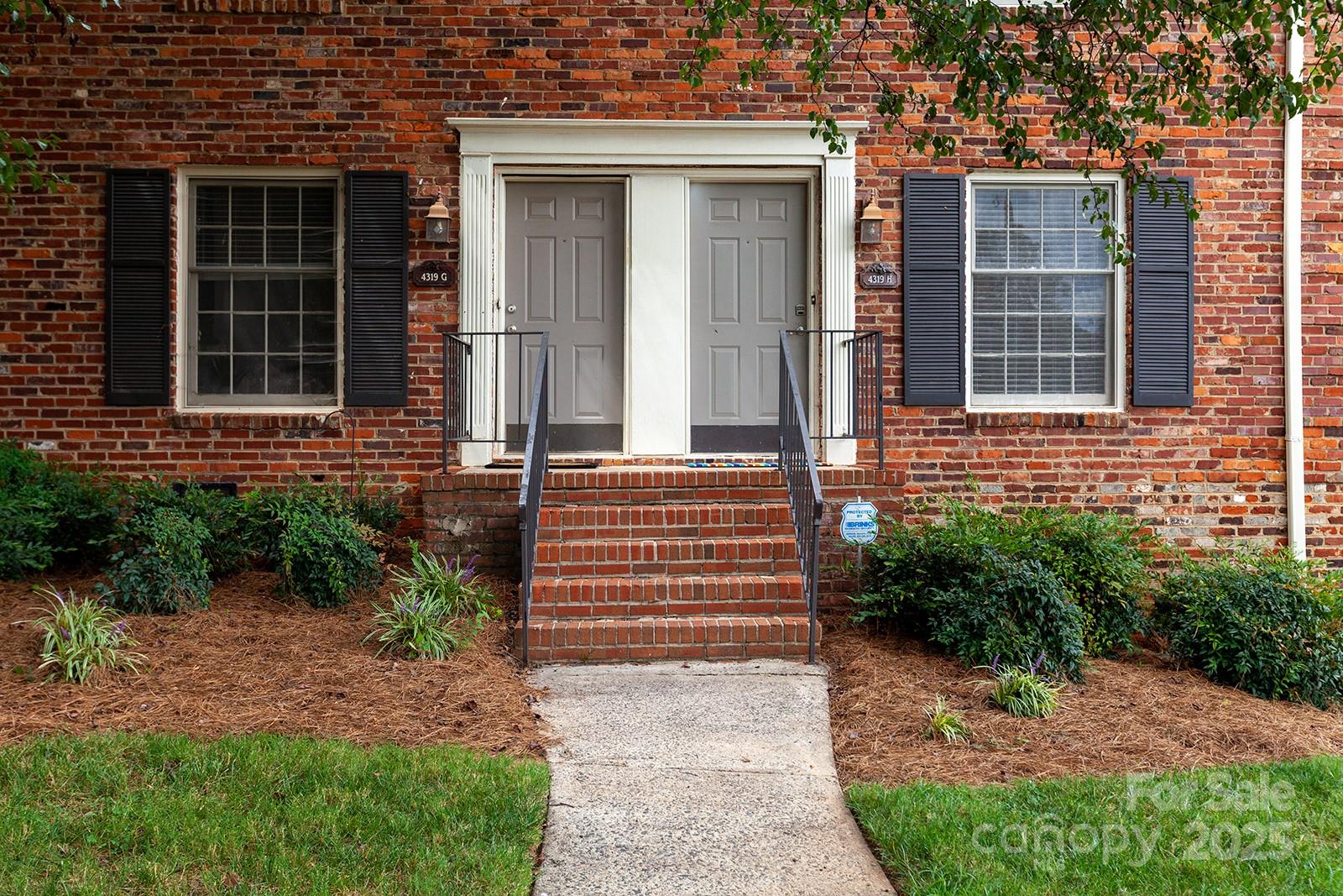 4319 Walker Road