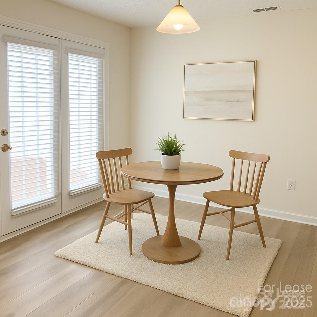3232 Barons Court Road