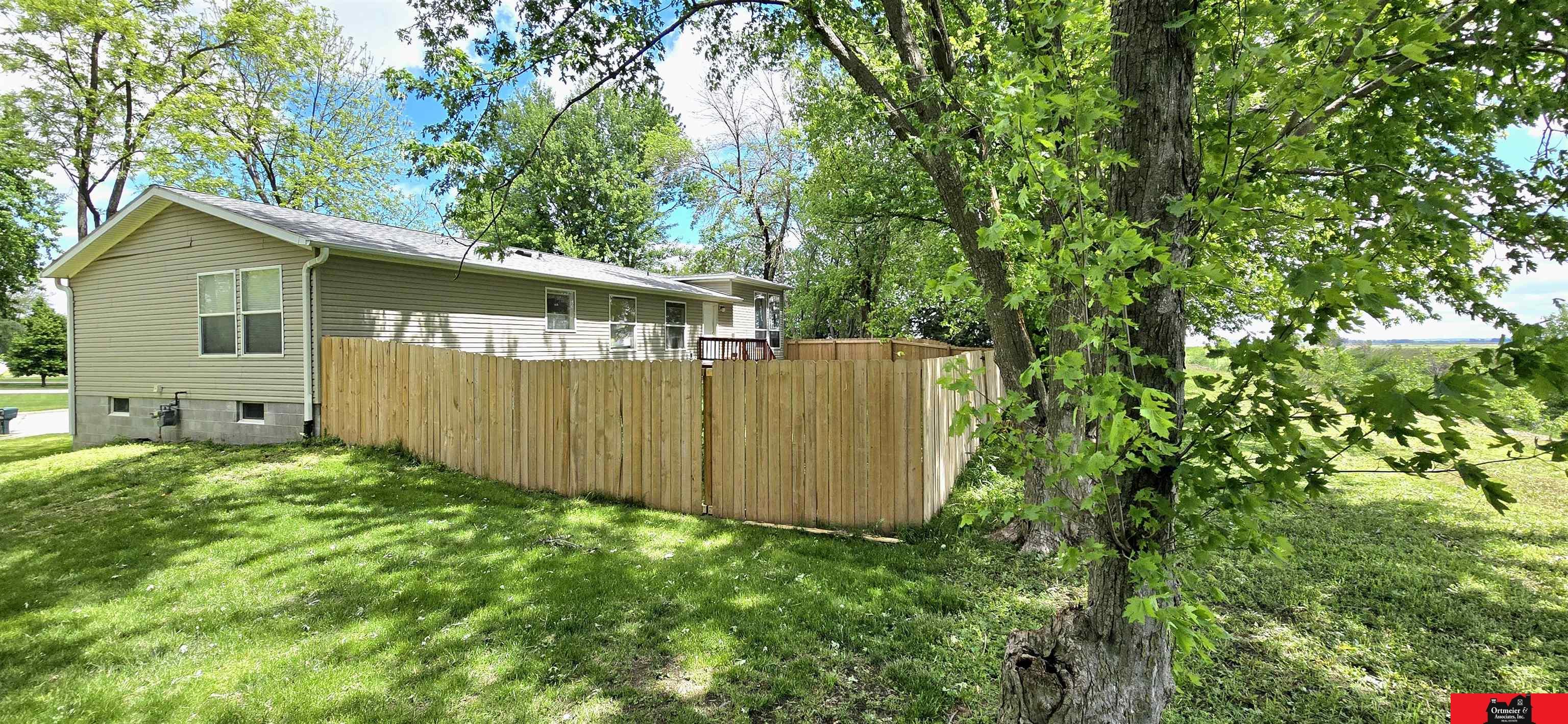 329 S 7 Street