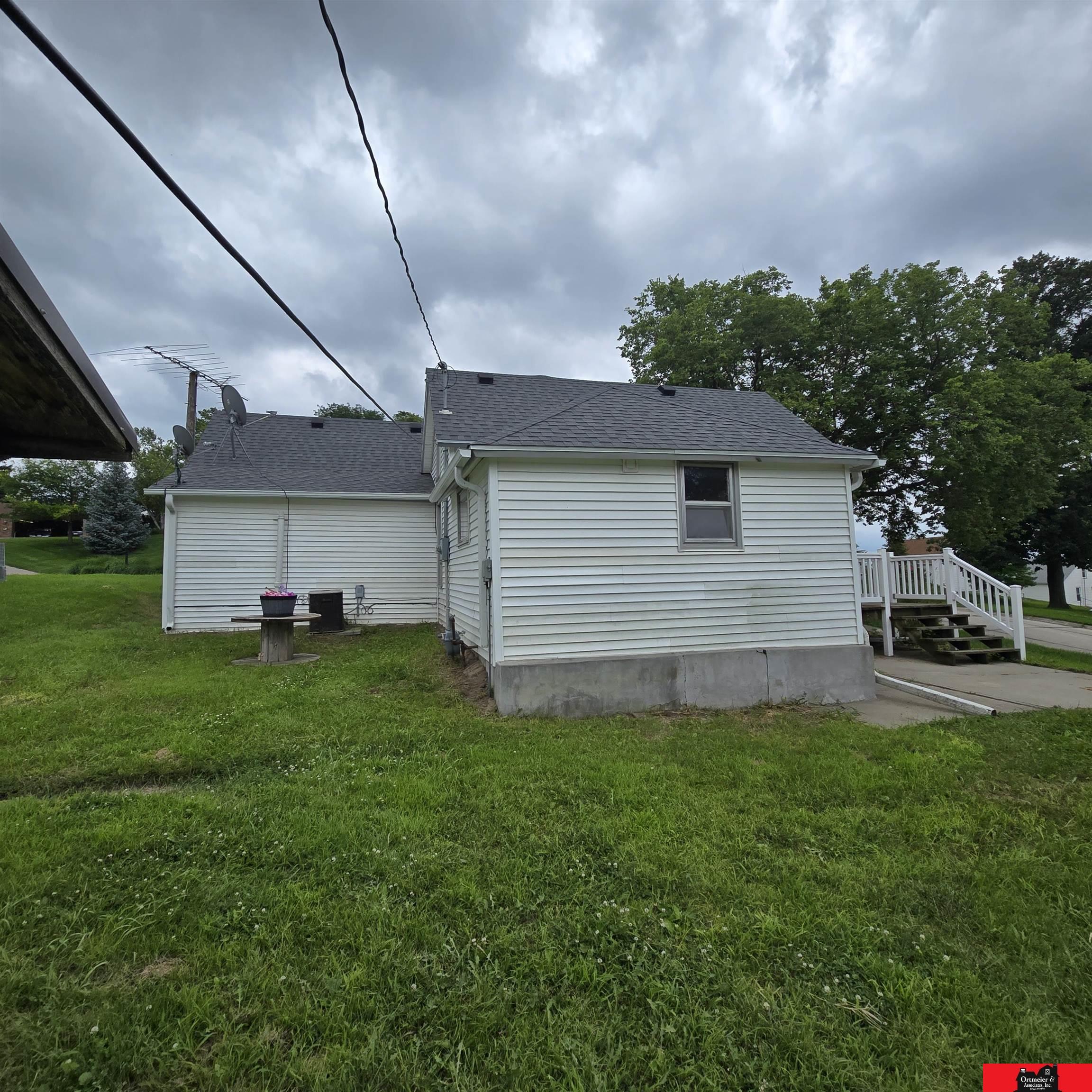 808 G Avenue
