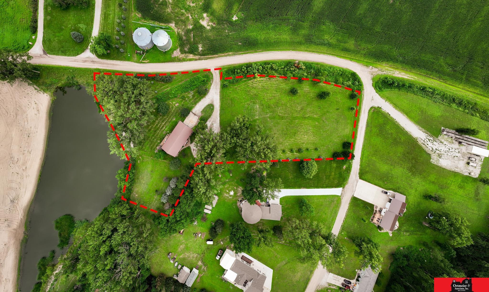 1493 275 Highway # 21 Unit: 20 & 21