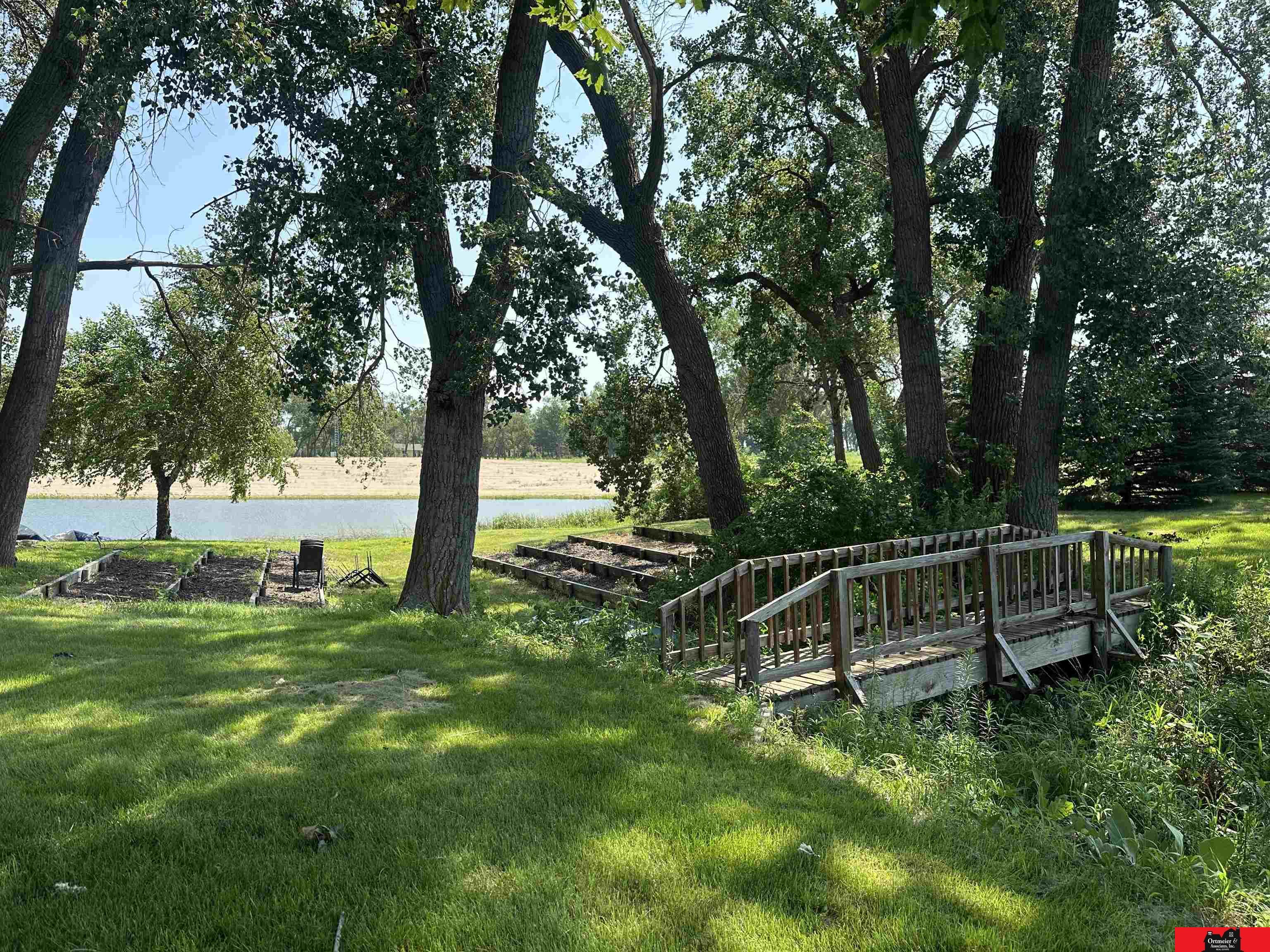 1493 275 Highway # 21 Unit: 20 & 21