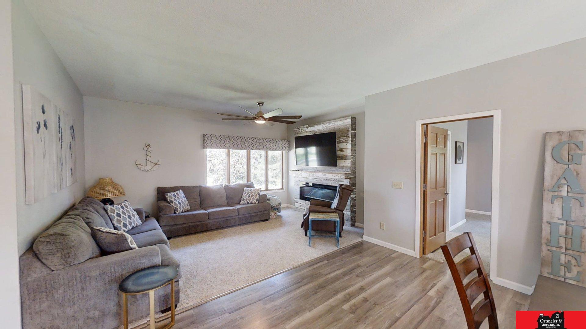 1493 275 Highway # 21 Unit: 20 & 21