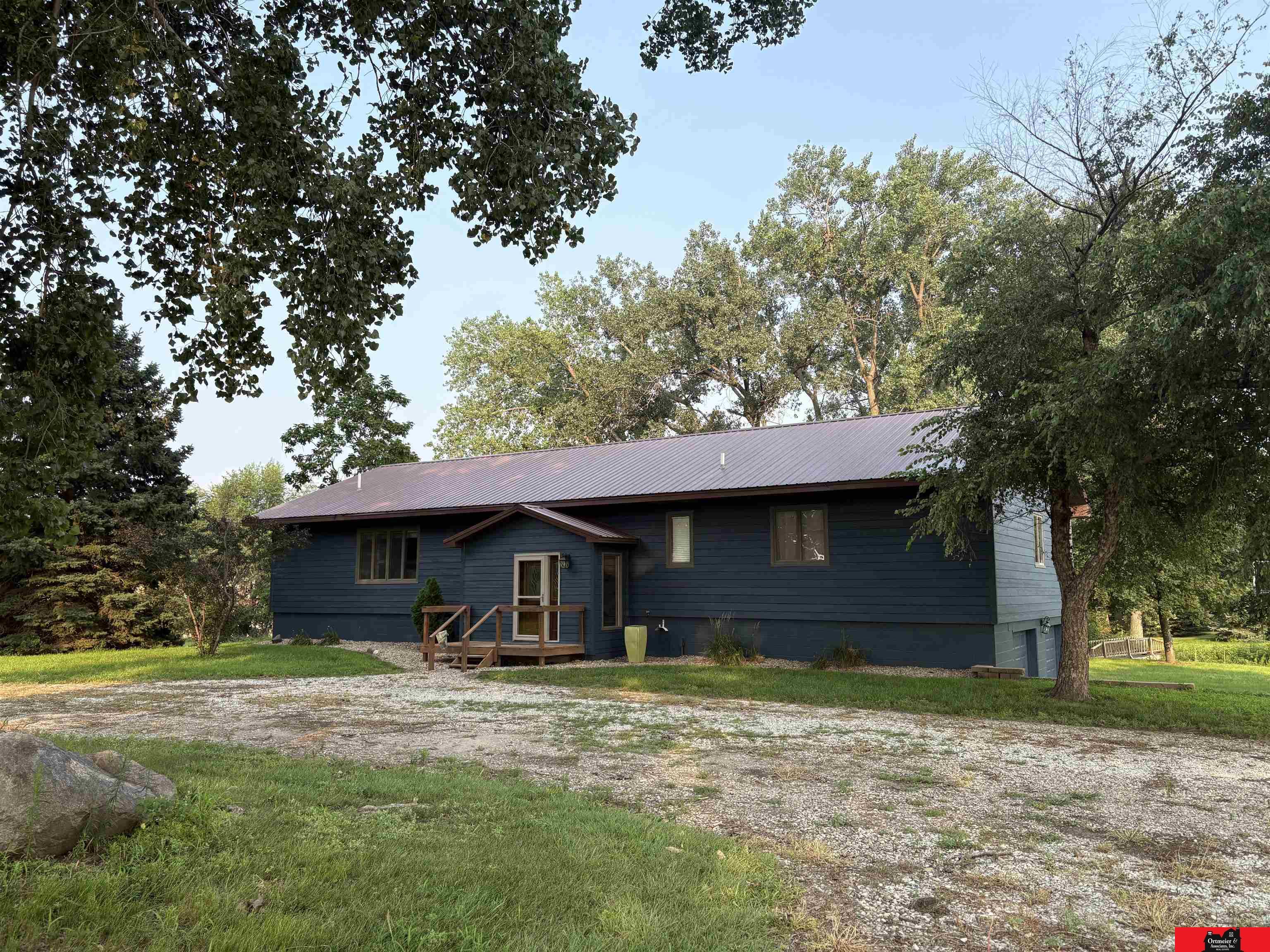 1493 275 Highway # 21 Unit: 20 & 21