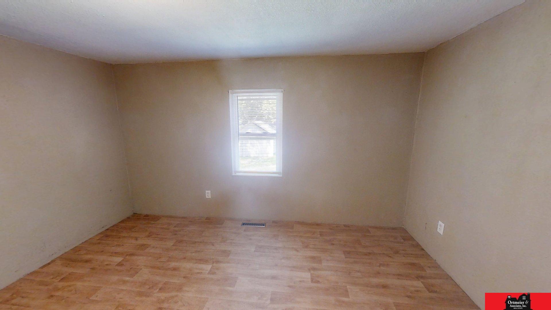 212 S Oakland Avenue