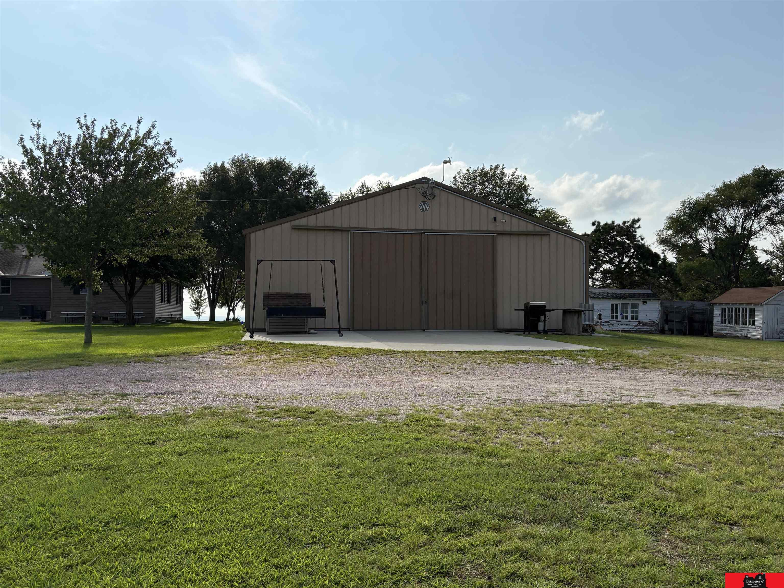 584 18th Road