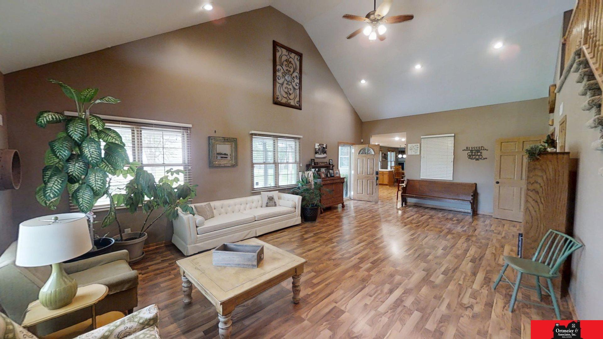 584 18th Road